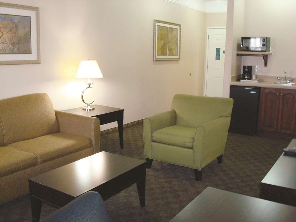 La Quinta Inn & Suites By Wyndham Pharr Rgv Medical Center Room photo